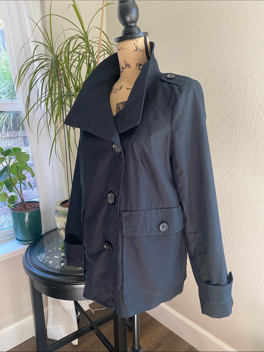 Gap Jacket - Picture 3 of 11
